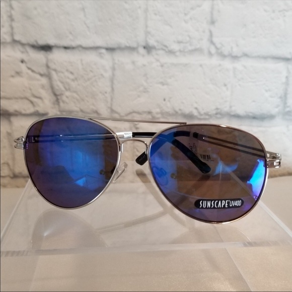 Hot Topic Sunscape Accessories - Hot Topic Aviator UV 400 blue tint w hard case